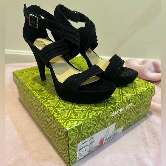 Gianni Bini Shoes - Gianni Bini Black Shimmer Shannon Heels 9.5M